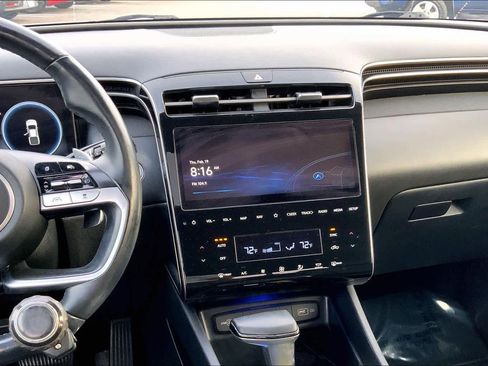 Used 2022 Hyundai Santa Cruz Limited image 7