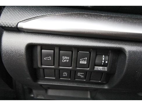 Used 2023 Subaru Forester Premium AWD/4WD image 19