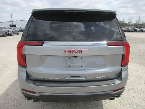 New 2026 GMC Yukon AT4 image 5