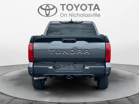 Used 2025 Toyota Tundra SR5 w/ SR5 Convenience Package AWD/4WD image 5