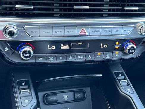 Used 2021 Kia Telluride EX w/ EX Premium Package AWD/4WD image 29