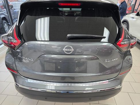 Used 2024 Nissan Murano SL image 9