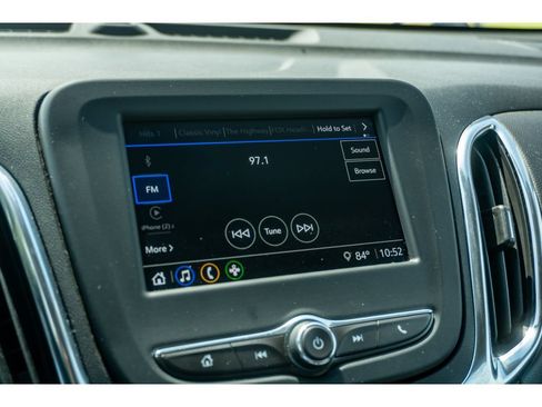 Used 2024 Chevrolet Equinox LT AWD/4WD image 21