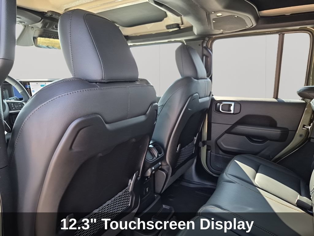 New 2026 Jeep Wrangler Unlimited Sahara AWD/4WD image 19