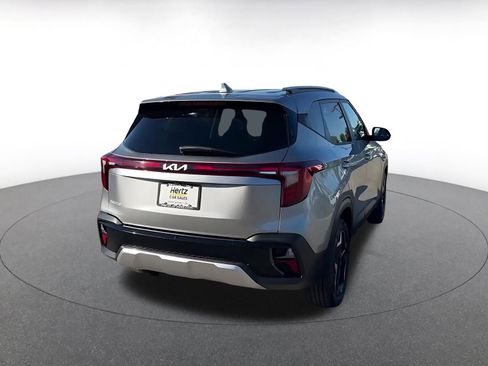 Used 2025 Kia Seltos S image 14