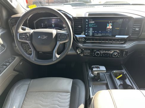 Used 2023 Chevrolet Silverado 1500 ZR2 w/ Technology Package image 16