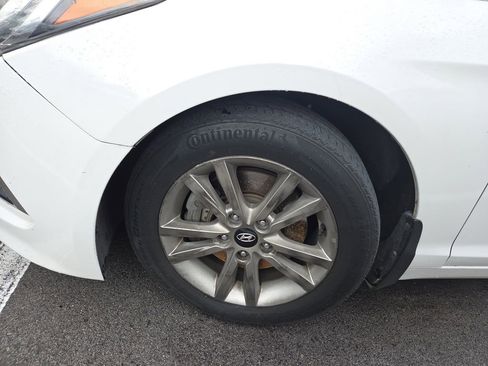 Used 2015 Hyundai Sonata SE FWD image 6