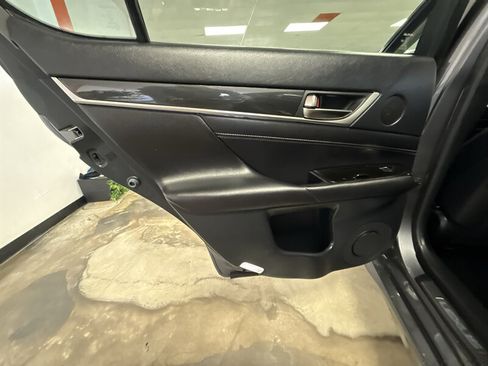 Used 2016 Lexus GS 200t RWD image 27