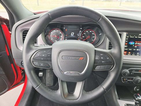 Used 2023 Dodge Charger SXT w/ Blacktop Package image 19