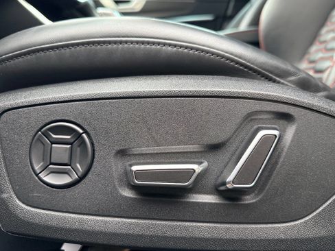 Used 2022 Audi RS 6 image 21