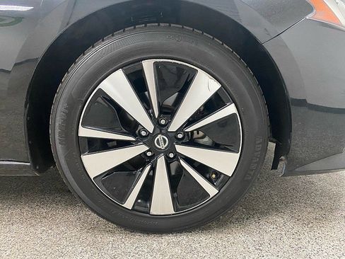 Used 2021 Nissan Altima 2.5 SV image 43