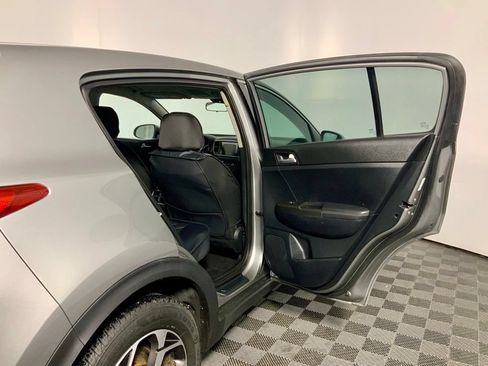 Used 2020 Kia Sportage LX FWD image 28