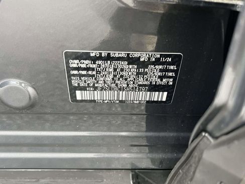 Certified 2025 Subaru Forester Premium image 27