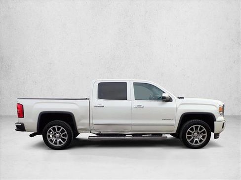 Used 2015 GMC Sierra 1500 Denali image 5