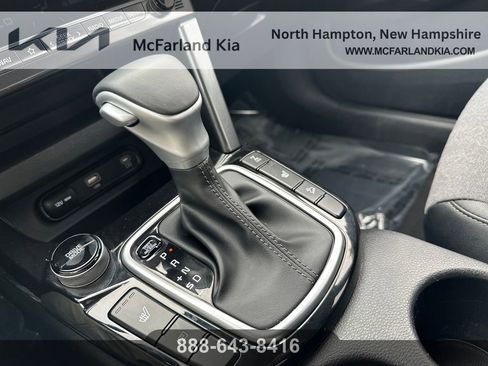 Used 2024 Kia Seltos S AWD/4WD image 28