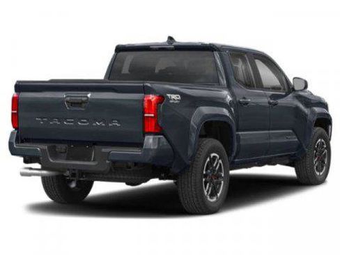 Certified 2025 Toyota Tacoma TRD Off-Road AWD/4WD image 2