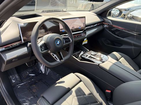 New 2026 BMW i5 eDrive40 w/ M Sport Package image 15