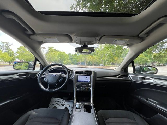Used 2019 Ford Fusion SE AWD/4WD image 24