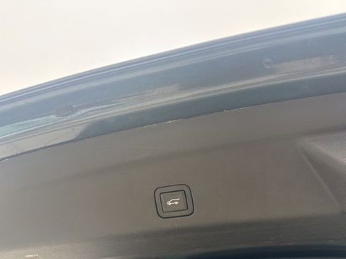 Used 2021 Chevrolet Tahoe Premier image 8