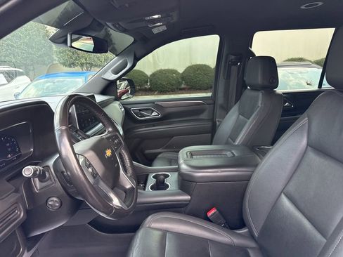 Used 2023 Chevrolet Tahoe LT w/ Luxury Package image 20