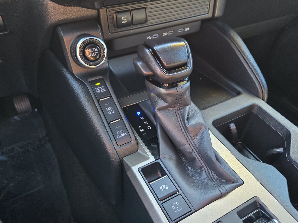 Used 2025 Toyota Land Cruiser AWD/4WD image 27