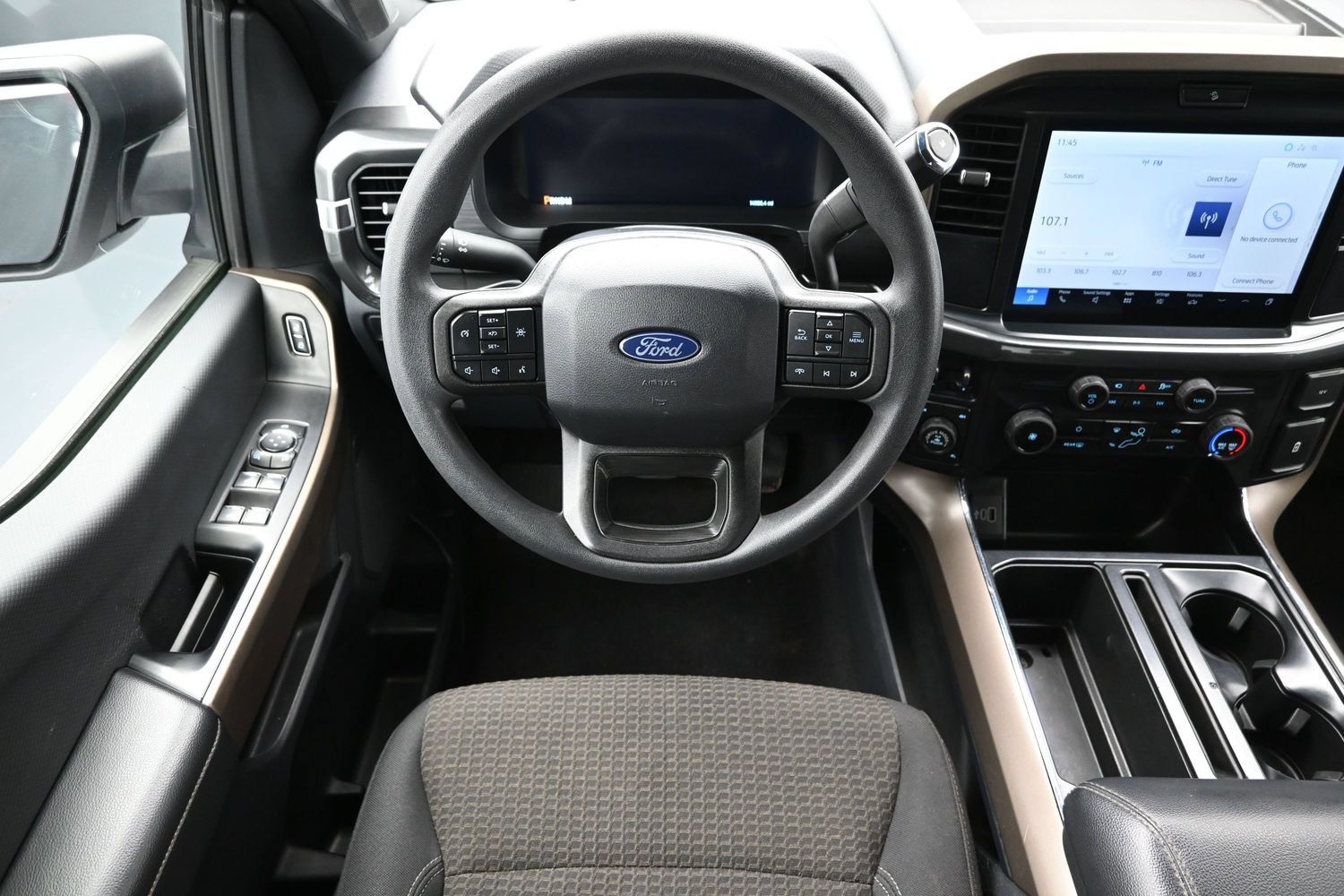 Used 2025 Ford F150 STX w/ Equipment Group 201A FX4 AWD/4WD image 26