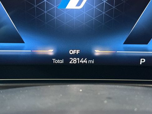Used 2023 BMW i4 eDrive40 w/ M Sport Package RWD image 35