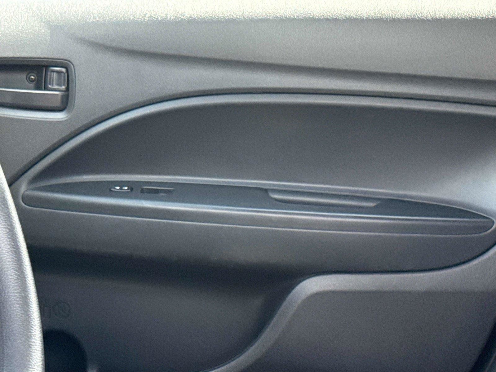 Used 2024 Mitsubishi Mirage ES FWD image 19