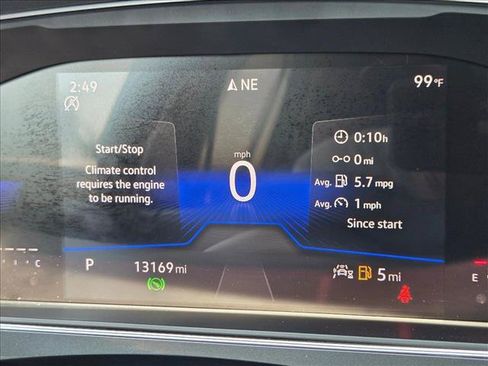 Used 2023 Volkswagen Tiguan SE FWD image 12