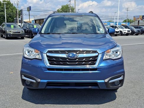 Used 2017 Subaru Forester 2.5i Premium AWD/4WD image 2