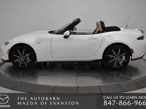 New 2025 MAZDA MX-5 Miata Grand Touring w/ Appearance Package image 17