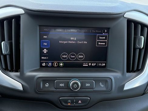 Used 2023 GMC Terrain SLE w/ Driver Convenience Package FWD image 11
