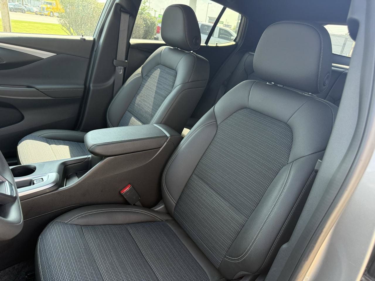 Used 2026 Buick Envista Preferred FWD image 8