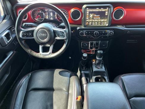 Used 2022 Jeep Gladiator Rubicon w/ LED Lighting Group AWD/4WD image 14