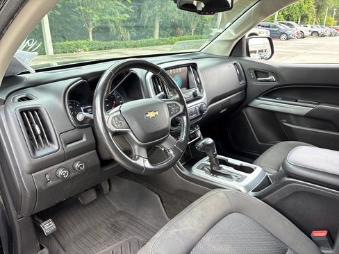 Used 2017 Chevrolet Colorado LT w/ LT Convenience Package AWD/4WD image 6