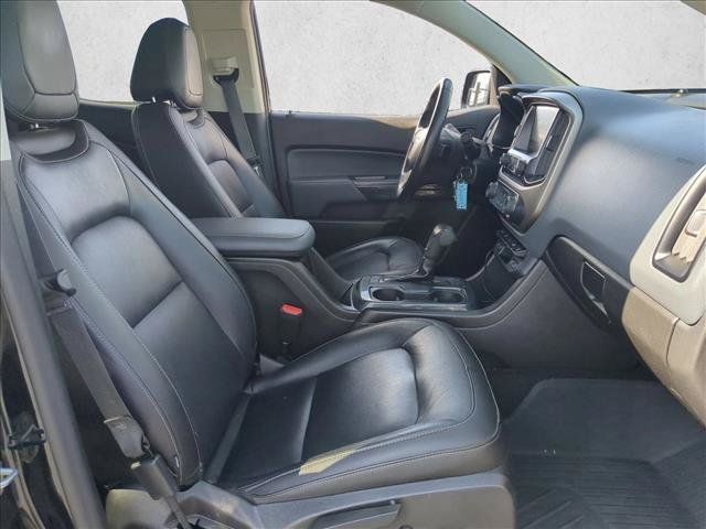 Used 2018 Chevrolet Colorado Z71 w/ Z71 Midnight Edition AWD/4WD image 16