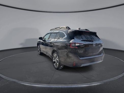 Certified 2022 Subaru Outback Limited image 6