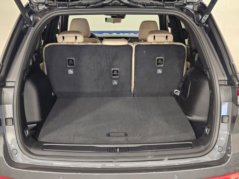 New 2025 Jeep Grand Cherokee Limited w/ Luxury Tech Group II image 43