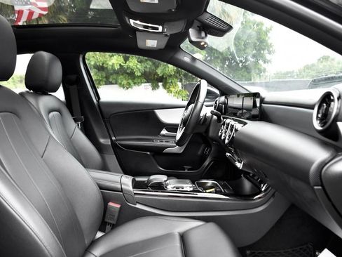 Used 2020 Mercedes-Benz A 220 A 220 image 16