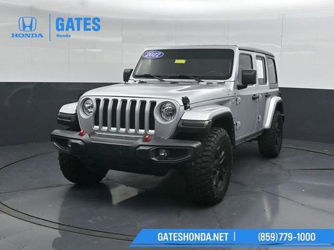 Used 2022 Jeep Wrangler Unlimited Sahara AWD/4WD image 6