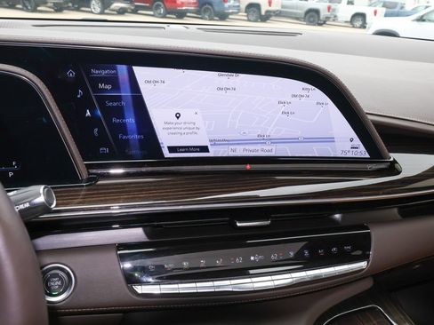 Used 2023 Cadillac Escalade Premium Luxury w/ LPO, Radiant Package AWD/4WD image 24