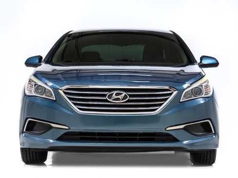 Used 2016 Hyundai Sonata SE image 8