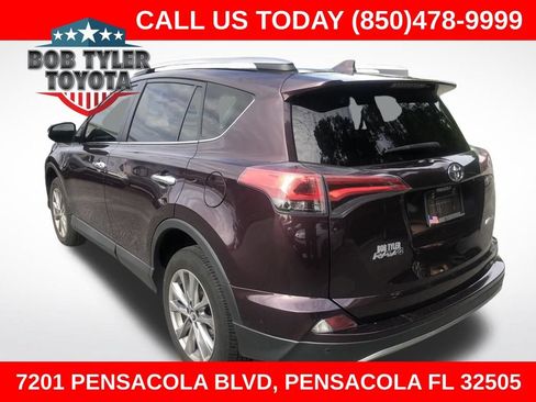 Used 2017 Toyota RAV4 Limited FWD image 1