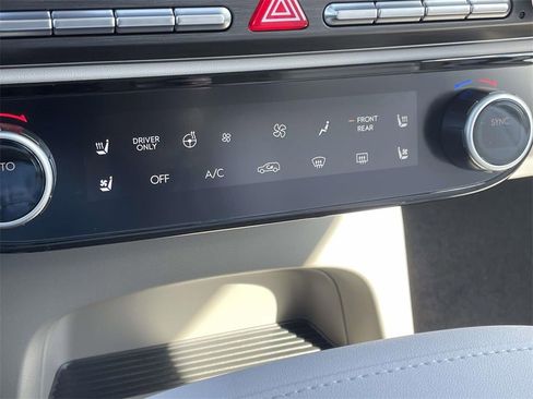 New 2026 Hyundai Palisade Limited image 17