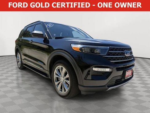 Certified 2023 Ford Explorer XLT w/ Equipment Group 202A AWD/4WD image 1