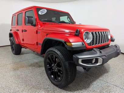 Used 2025 Jeep Wrangler Unlimited Sahara w/ Safety Group