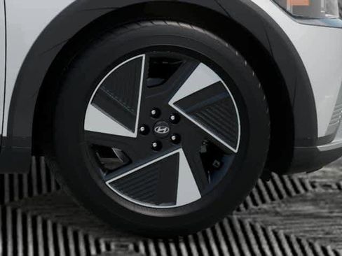 New 2026 Hyundai Ioniq 5 SEL image 8