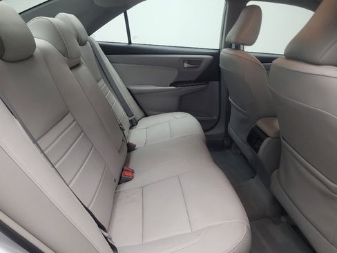 Used 2017 Toyota Camry XLE FWD image 19