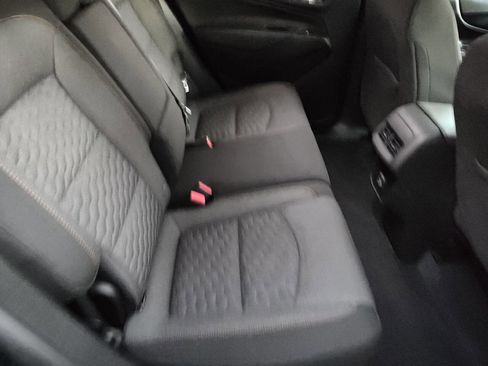 Used 2020 Chevrolet Equinox LT image 45