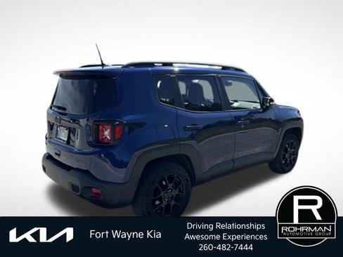 Used 2020 Jeep Renegade Altitude AWD/4WD image 6